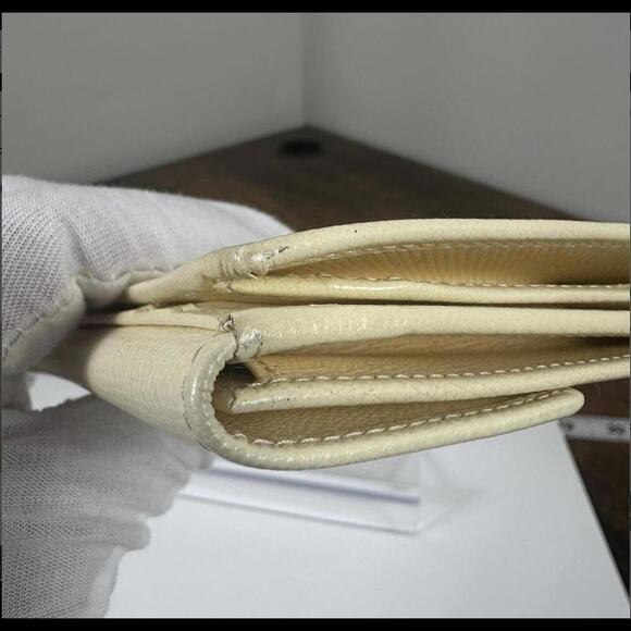 CHANEL Pale Yellow Leather CC Vintage Long Wallet 9728895 (CCXX150) - Picture 6 of 16